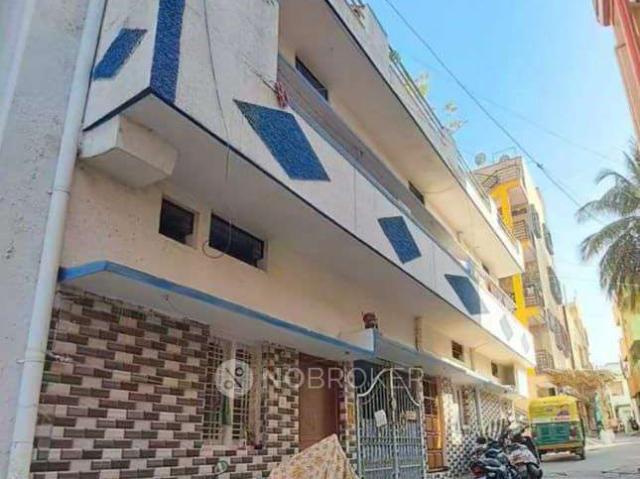 House for sale in Bangalore North, Cox Town - Bangalore
