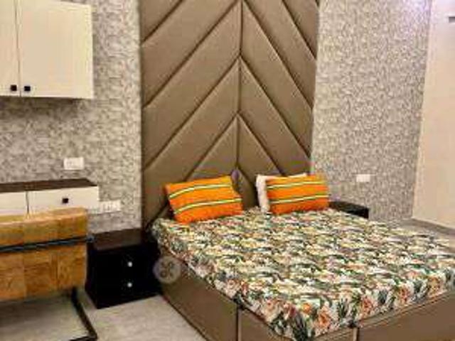 House for sale in West Delhi, Deri