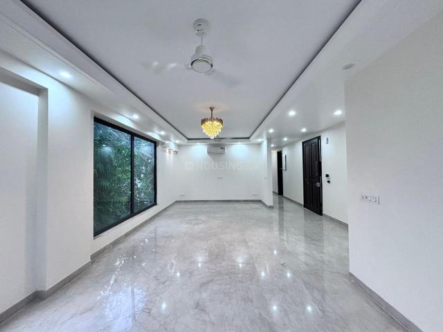 Flat for rent in Deri