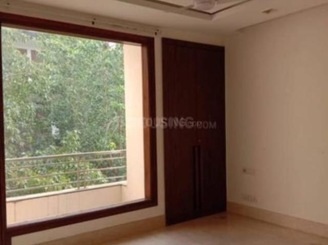 Flat for rent in Deri