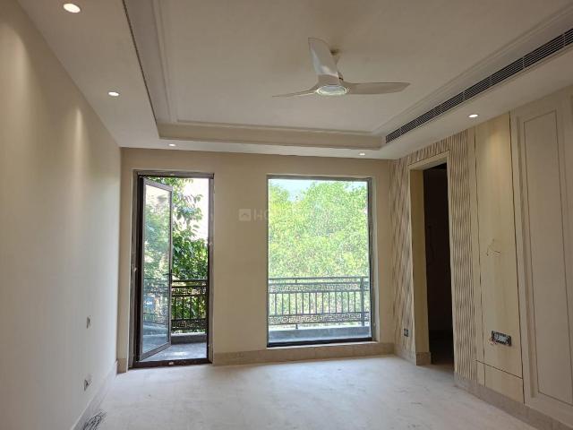 Flat for rent in Deri