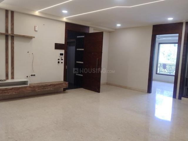 Flat for rent in Deri