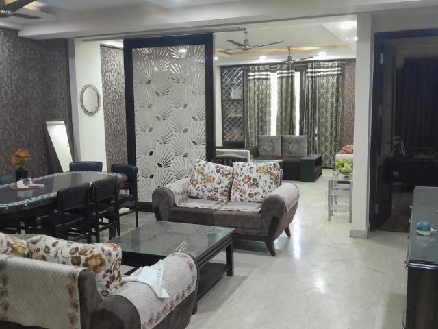 Flat for rent in North West Delhi, Deri