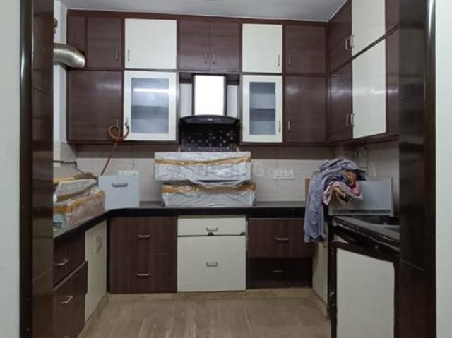 Flat for sale in North West Delhi, Deri