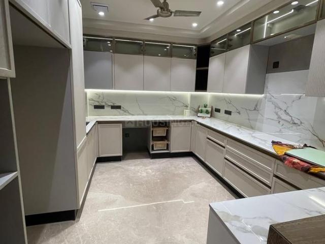 Flat for sale in North West Delhi, Deri