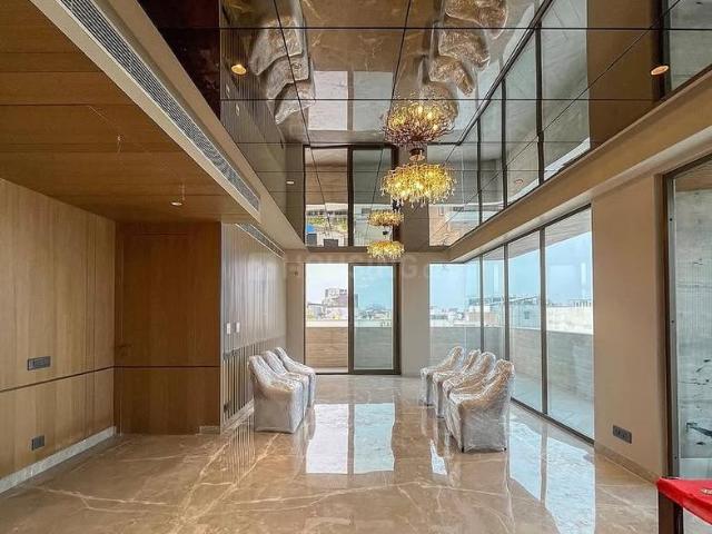 Flat for sale in North West Delhi, Deri
