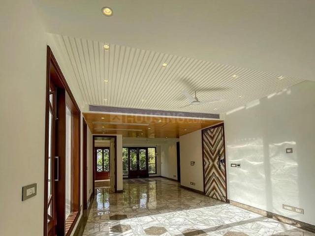 Flat for sale in North West Delhi, Deri