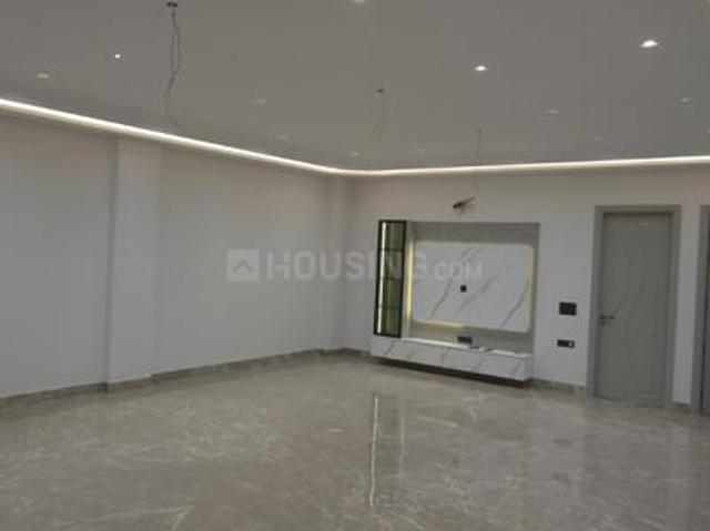 Flat for sale in North West Delhi, Deri