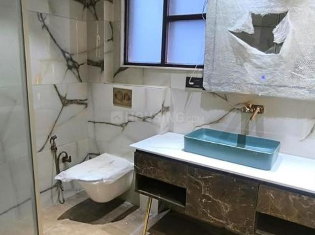 Flat for sale in North West Delhi, Deri
