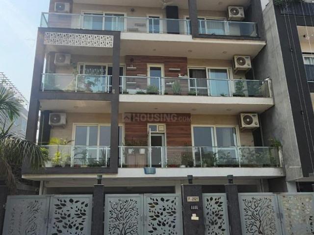 Flat for sale in Hariana