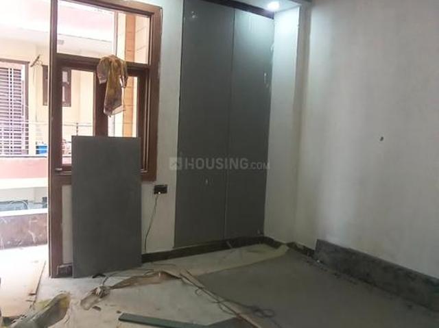 Flat for sale in South West Delhi, Deri