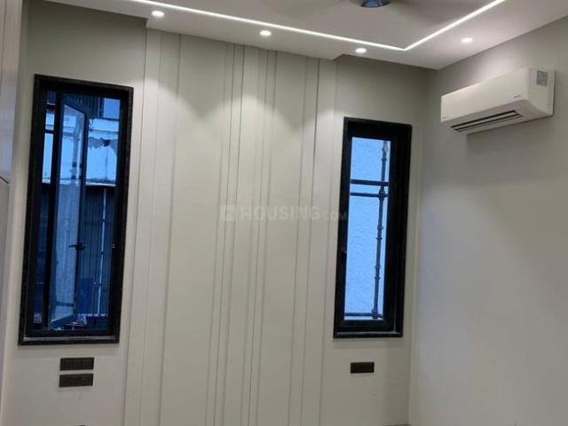 Flat for rent in Deri