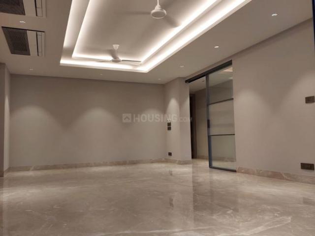 Flat for rent in Deri