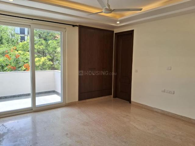 Flat for rent in Deri