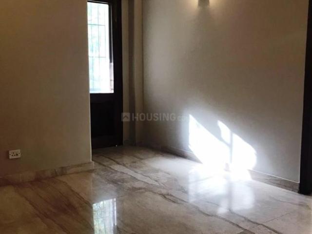 Flat for rent in Deri