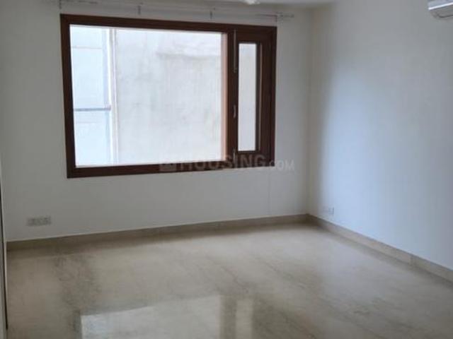 Flat for rent in Deri