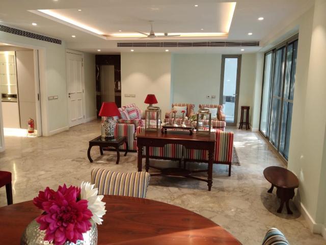 Flat for rent in Deri