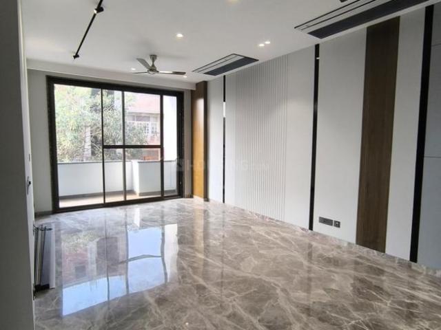 Flat for sale in Deri