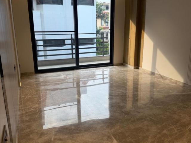 Flat for sale in Hariana