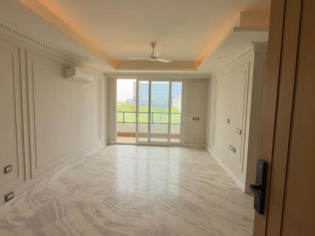 Flat for rent in DLF 5, Gurugram