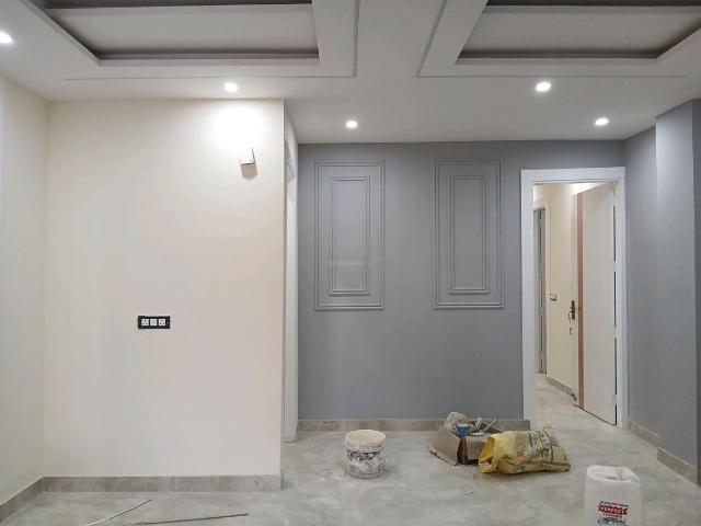 Flat for sale in West Delhi, Deri