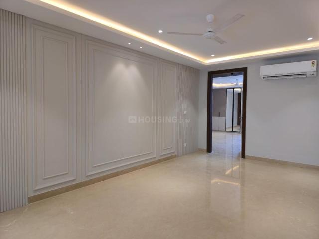 Flat for rent in Deri