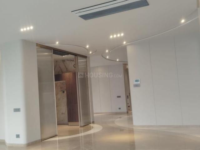 Flat for rent in Deri