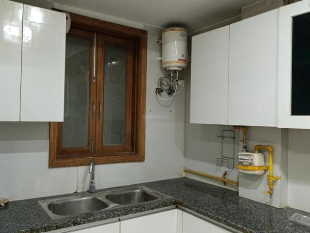 Flat for rent in South Delhi, Deri