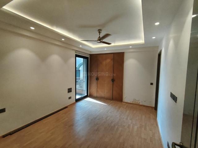Flat for rent in Deri