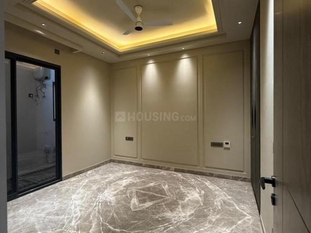 Flat for rent in Deri
