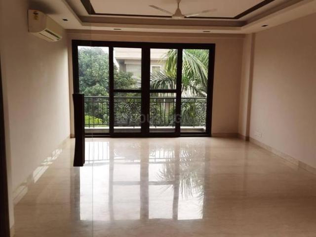 Flat for rent in Deri