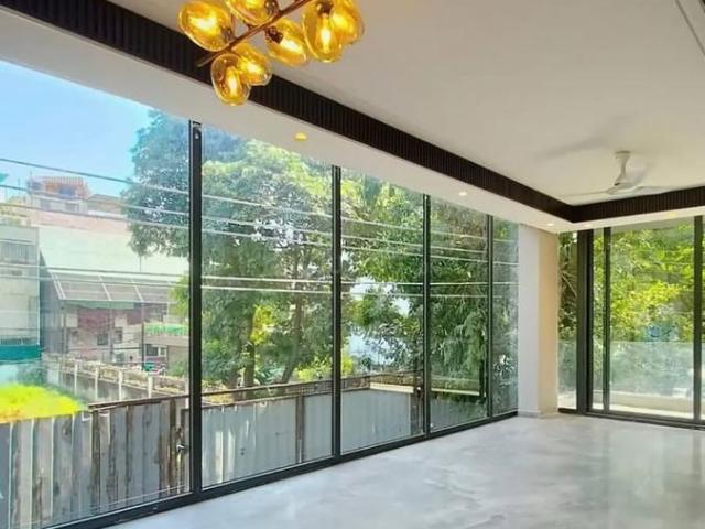 Flat for rent in Deri