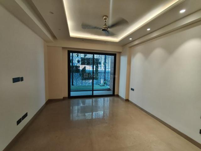 Flat for rent in Deri