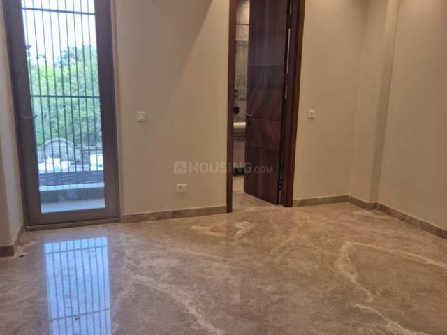 Flat for rent in Deri