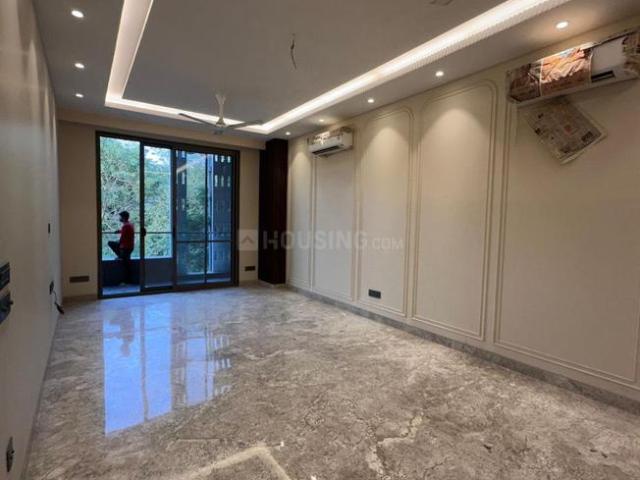 Flat for rent in Deri