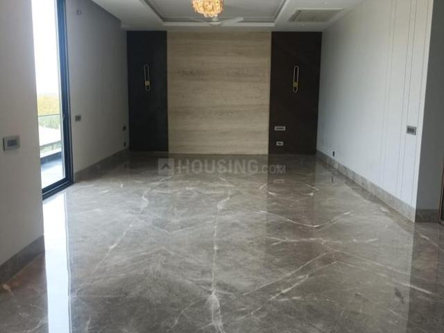 Flat for rent in Deri