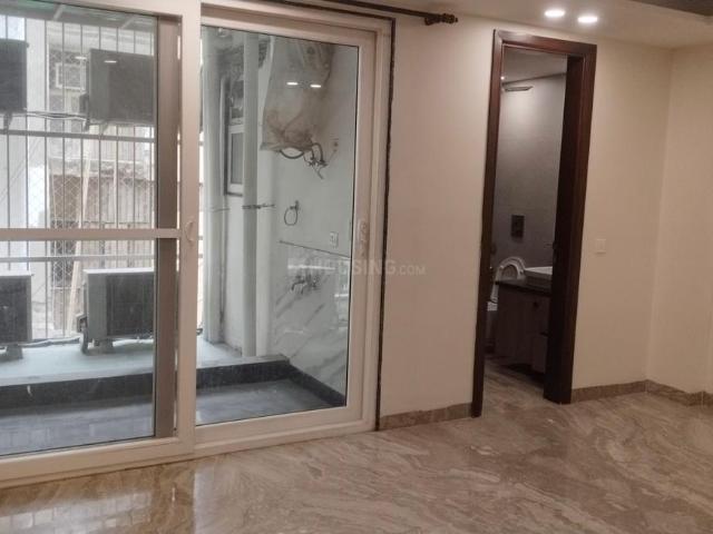 Flat for rent in Deri