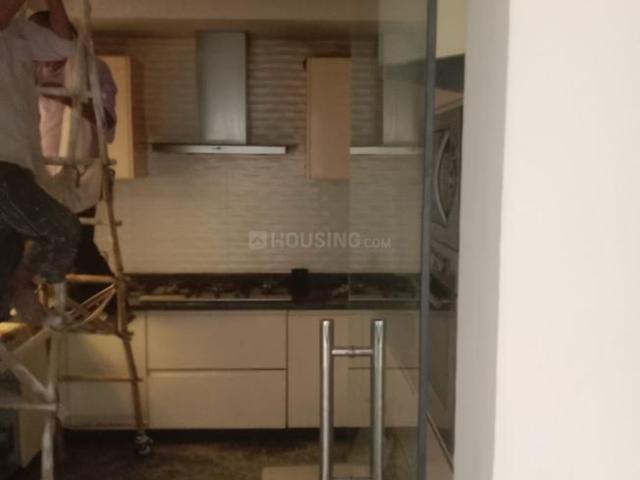 Flat for rent in Deri