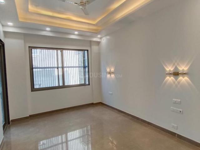 Flat for rent in Deri