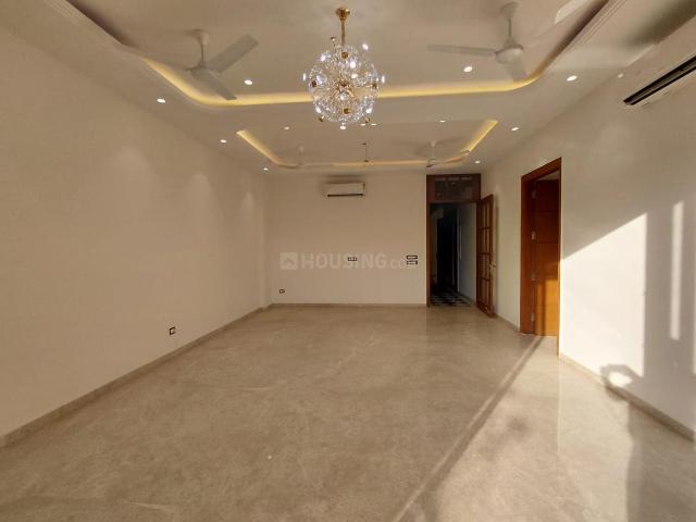 Flat for rent in Deri