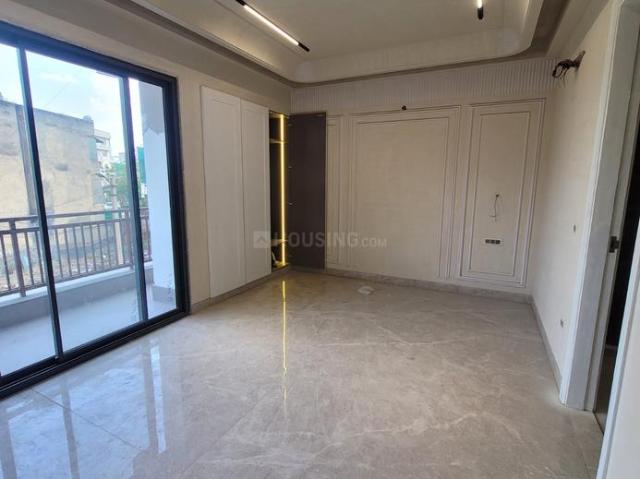 Flat for sale in Hariana