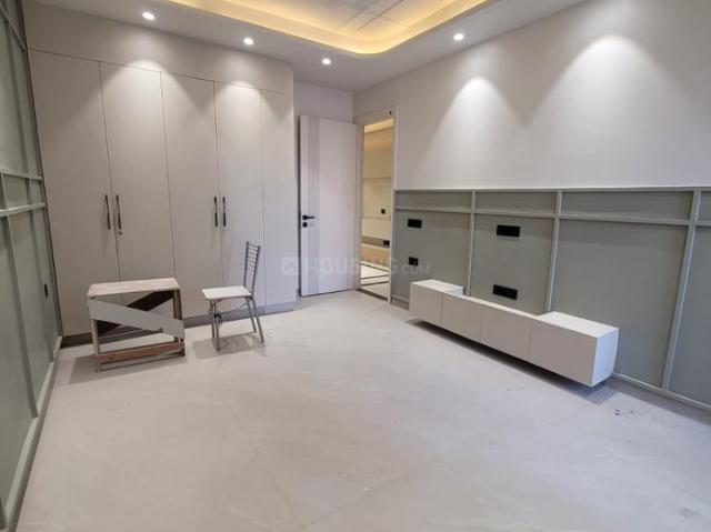 Flat for sale in Hariana