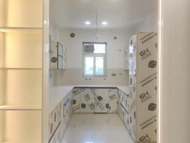 Flat for sale in Hariana