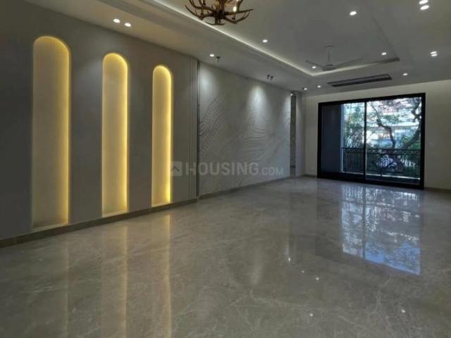 Flat for sale in Gujranwalan Town, Delhi