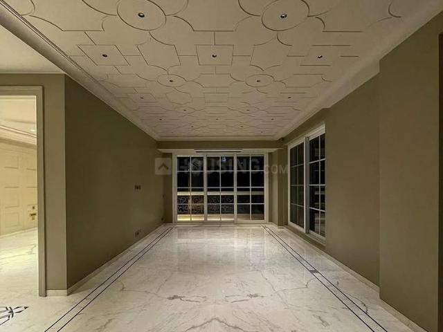 Flat for sale in North Delhi, Deri