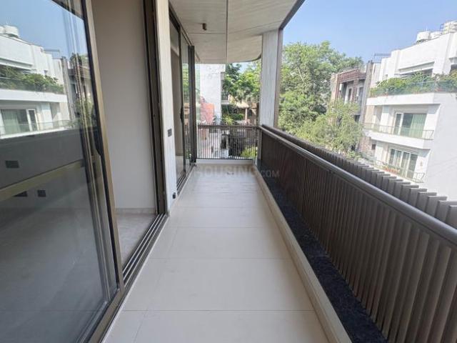 Flat for sale in South Delhi, Deri