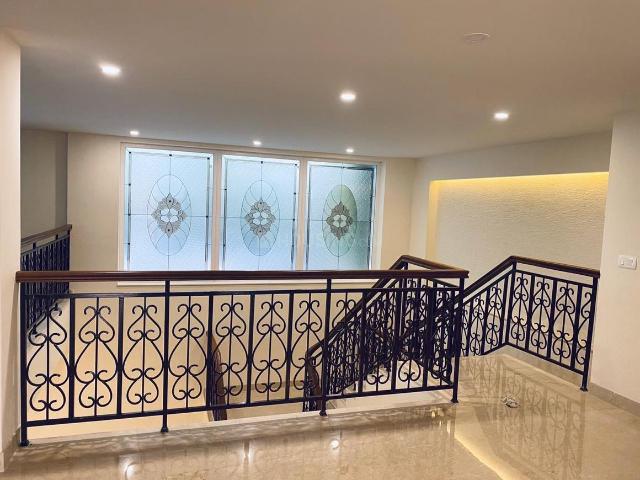 Flat for sale in South Delhi, Deri
