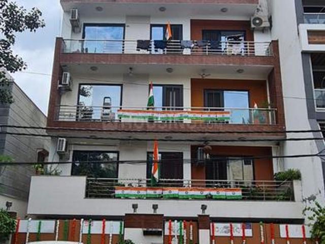 Flat for rent in West Delhi, Deri