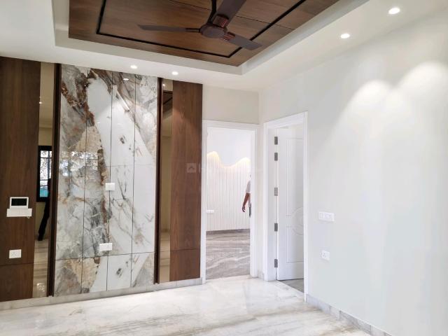 Flat for sale in West Delhi, Deri
