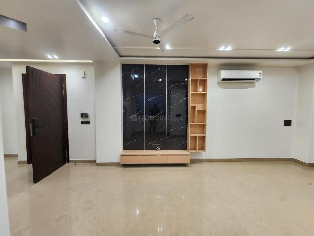 Flat for sale in West Delhi, Deri